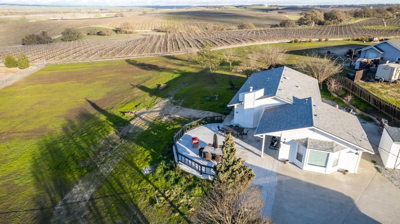 Vino View Farmhouse Villa Paso Robles Exterior photo